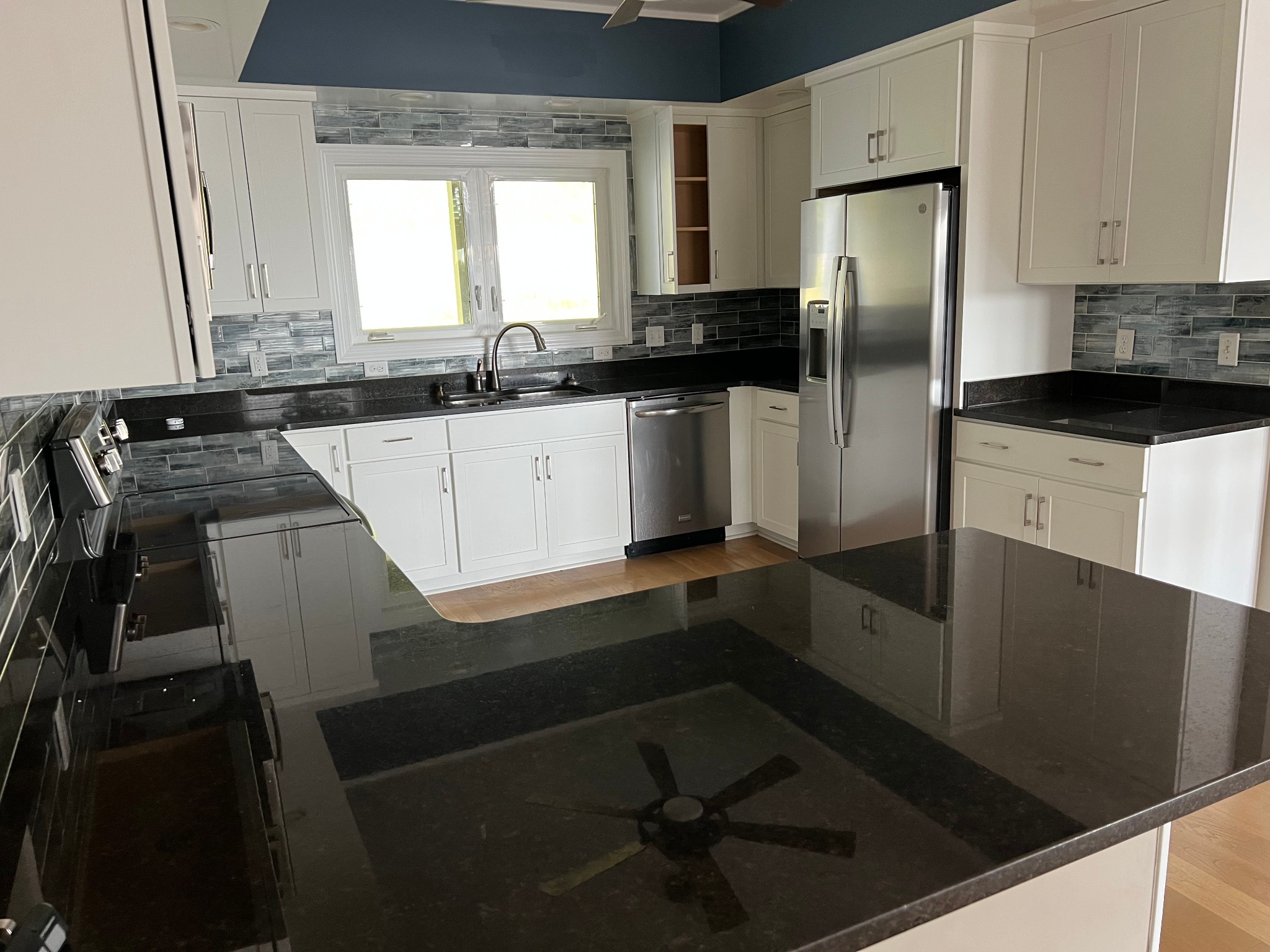 12273 Manchester Pike