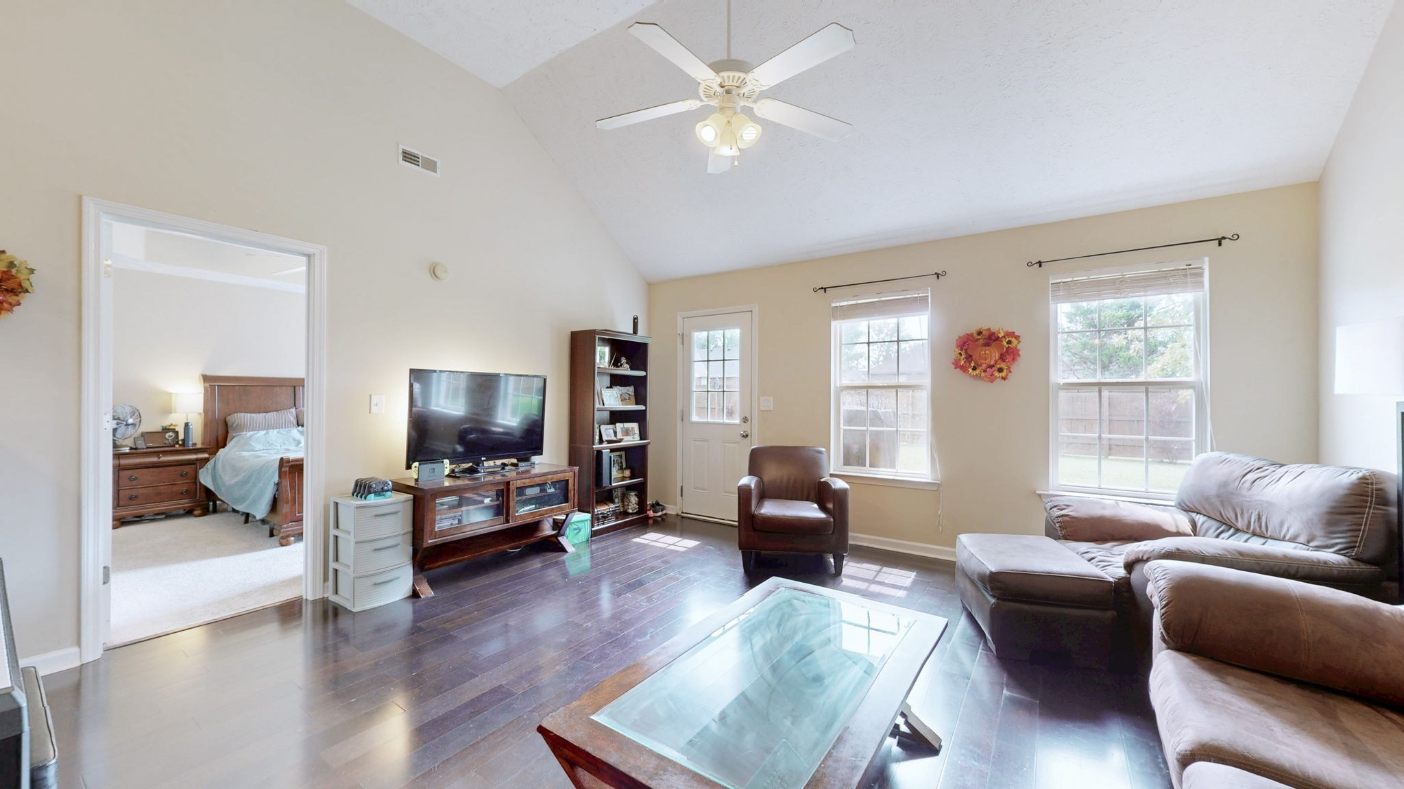 2822 Ridgewood Dr