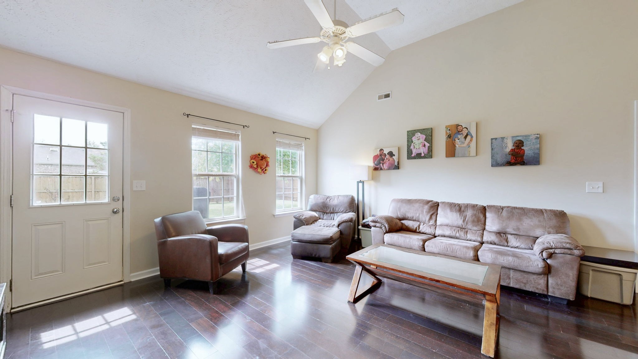 2822 Ridgewood Dr