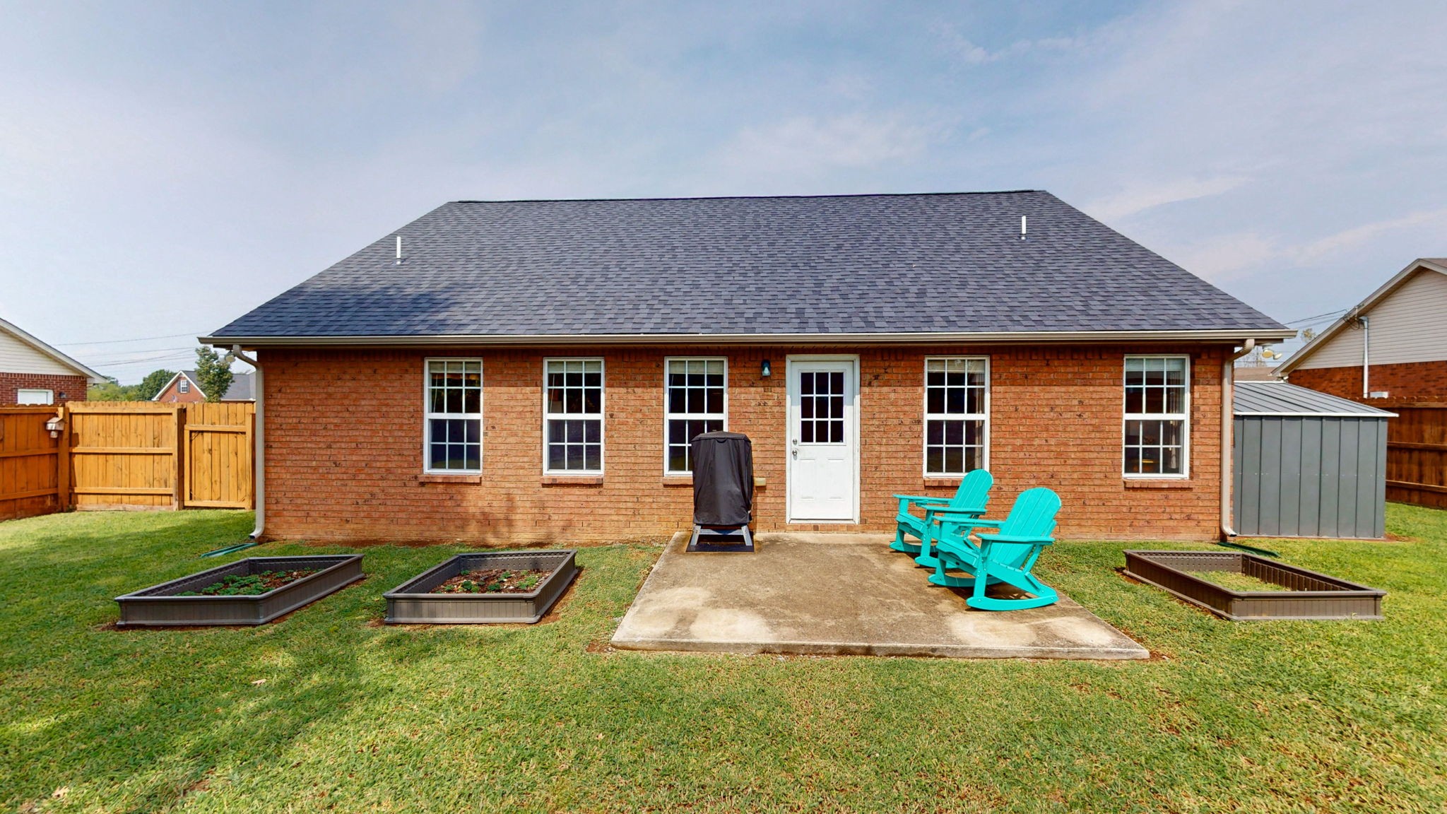 2822 Ridgewood Dr