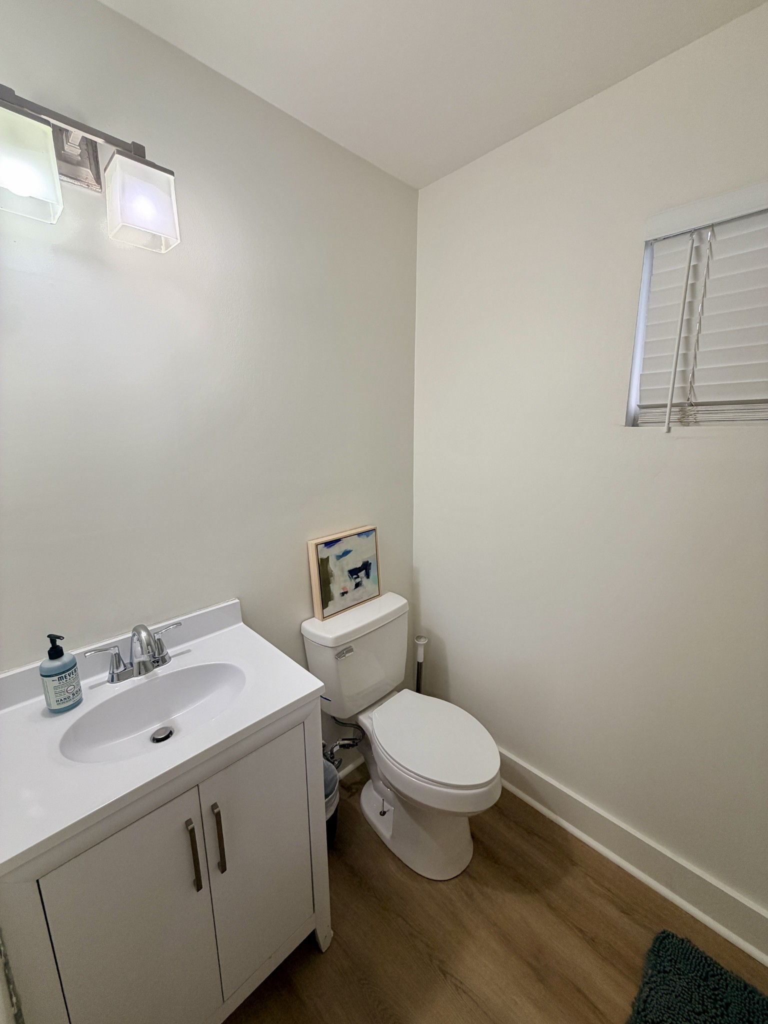 803 Hillview Hts Unit: 105