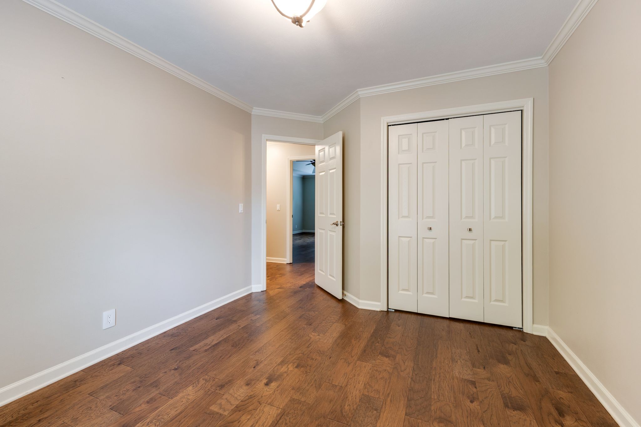 204 Seesaw Ct