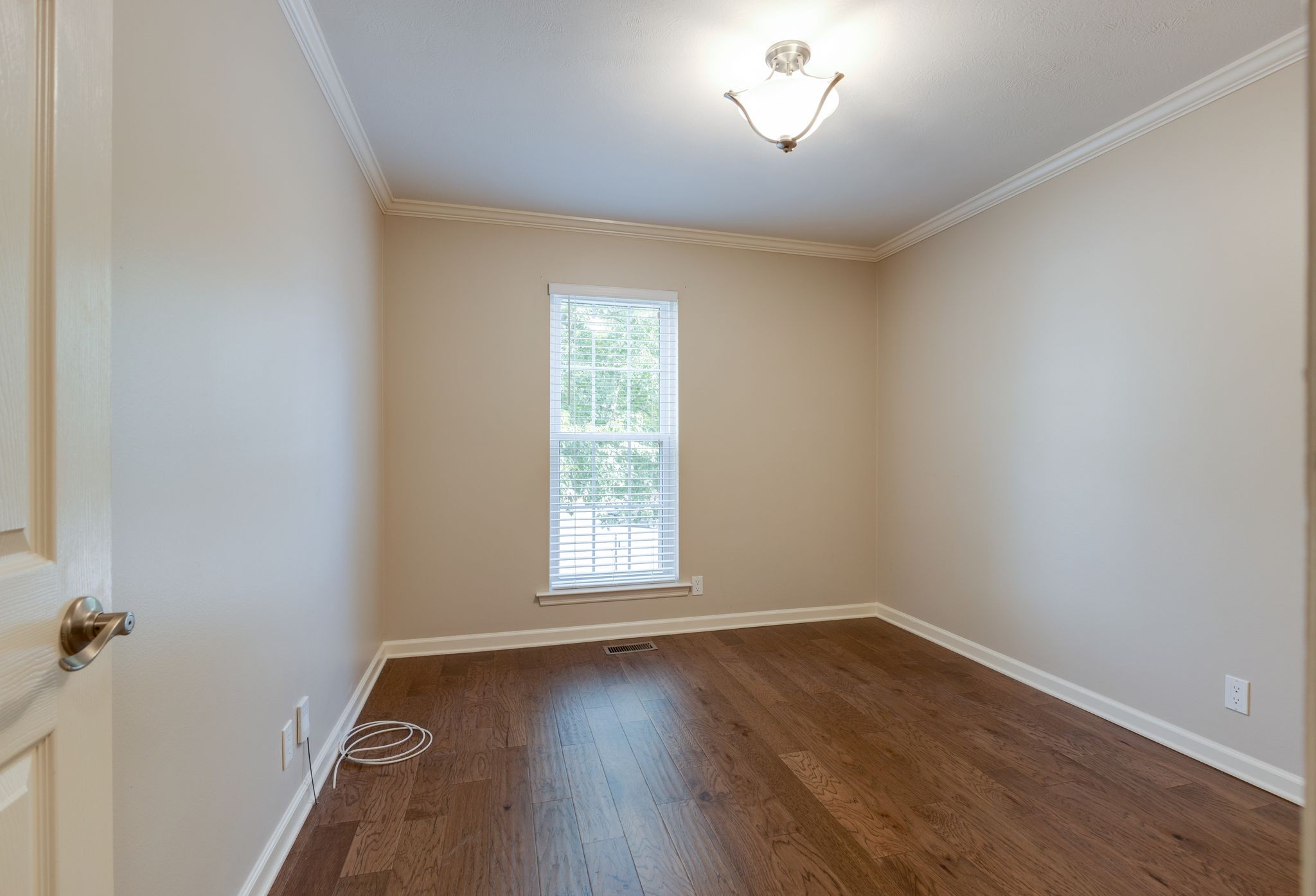 204 Seesaw Ct