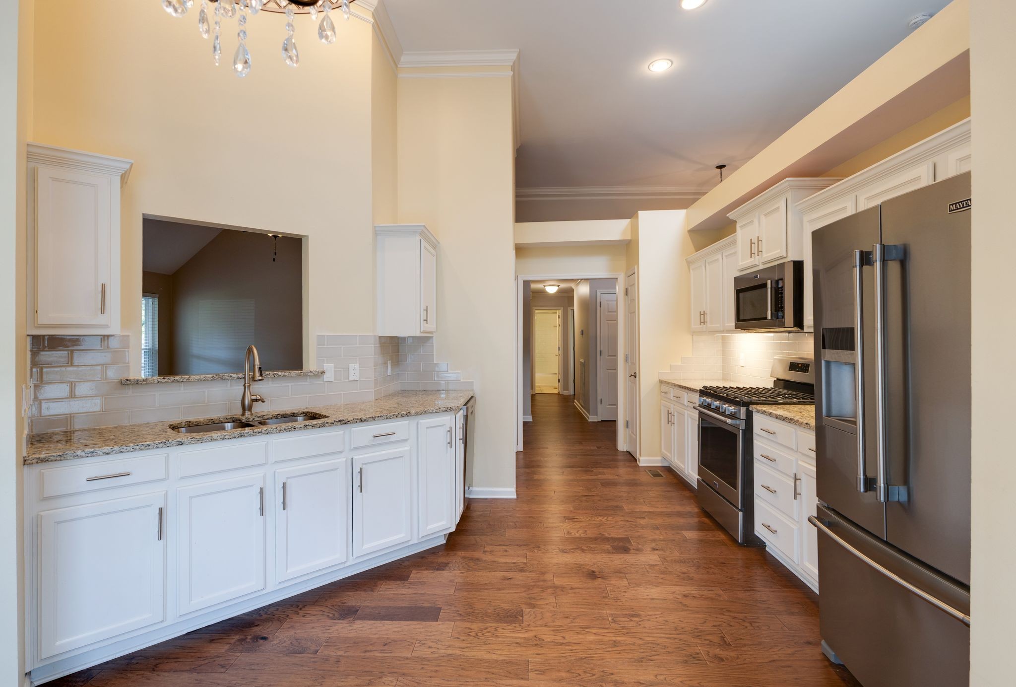 204 Seesaw Ct