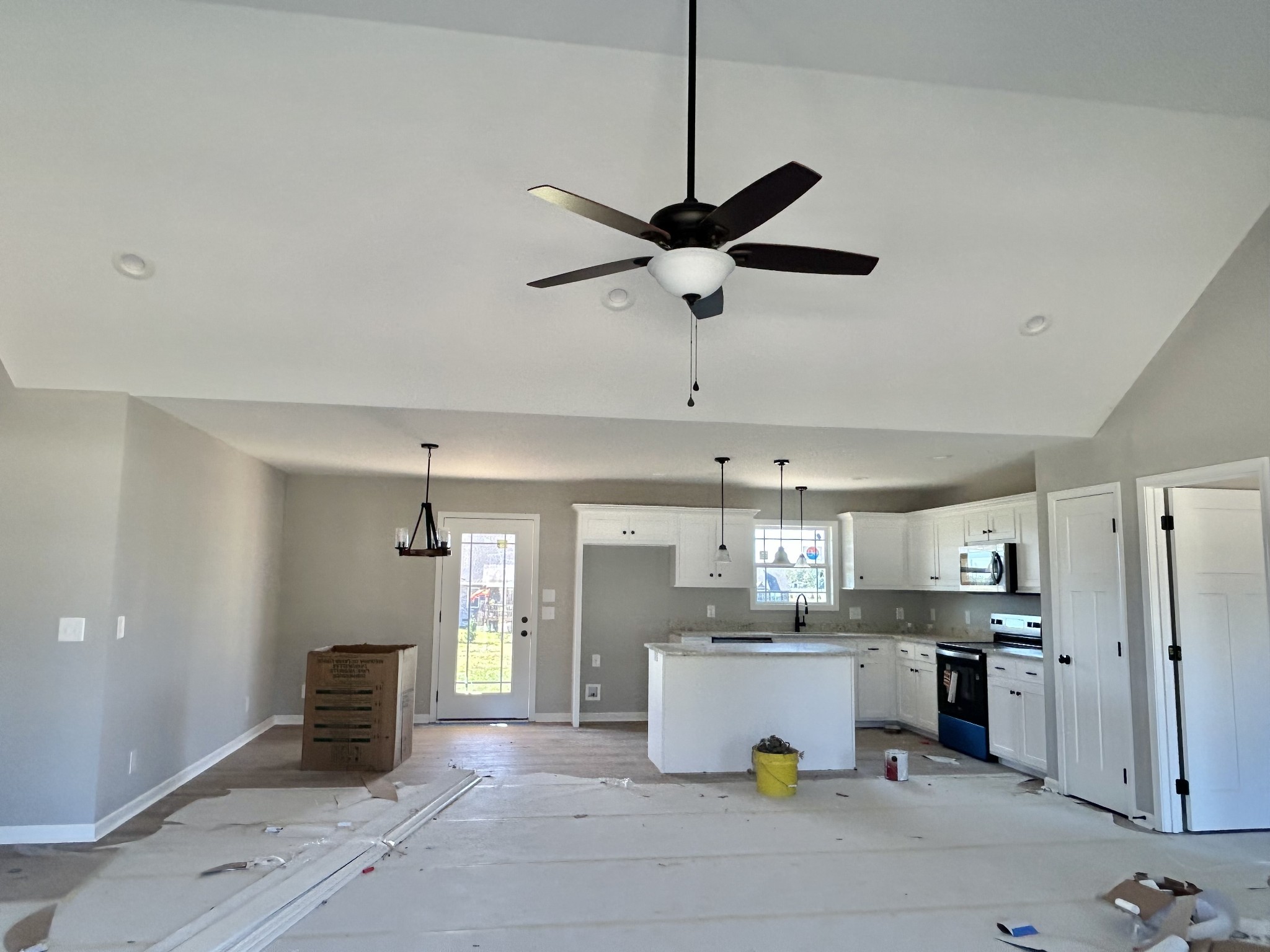 287 Randall Ln