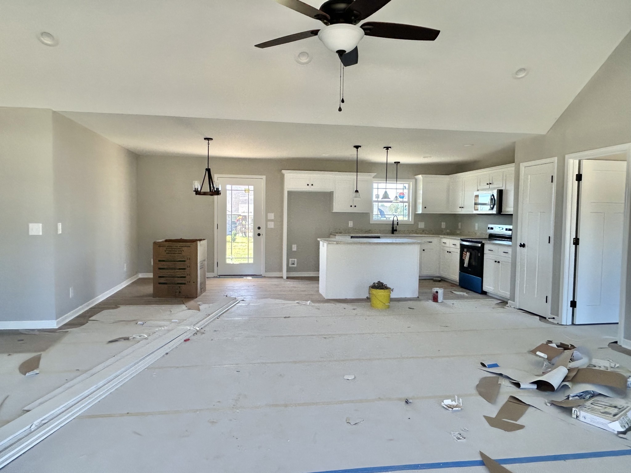 287 Randall Ln