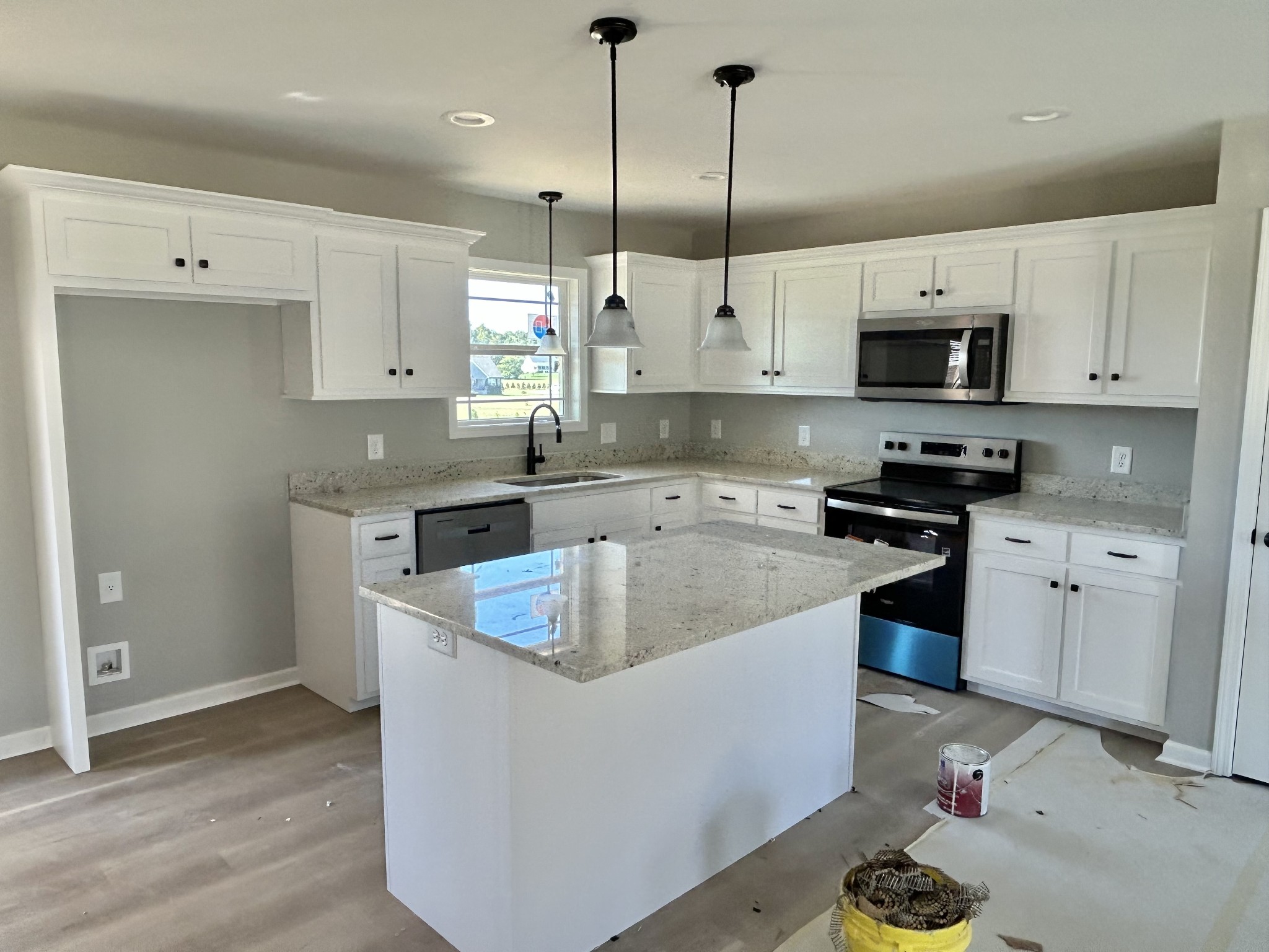 287 Randall Ln
