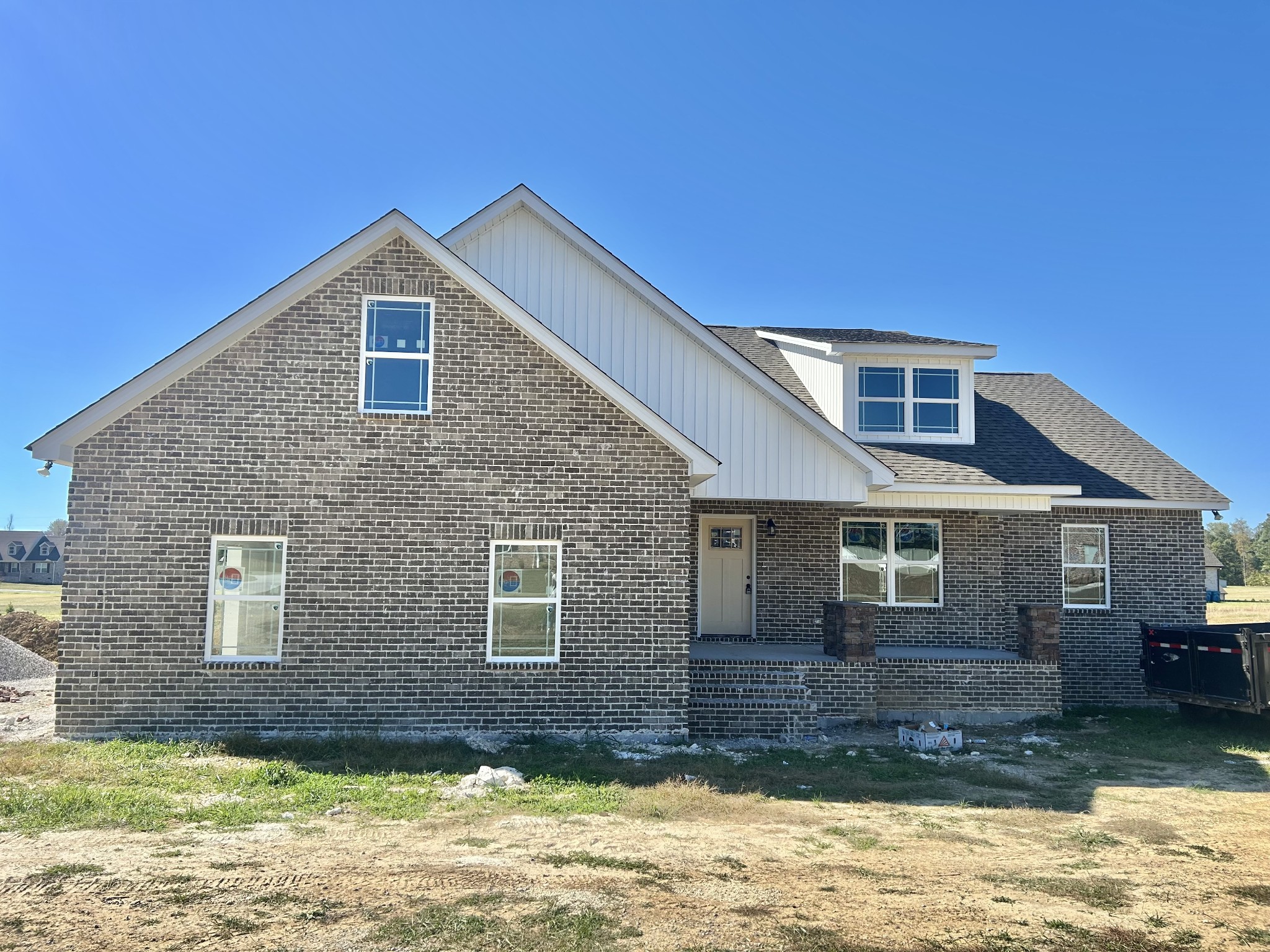345 Randall Ln