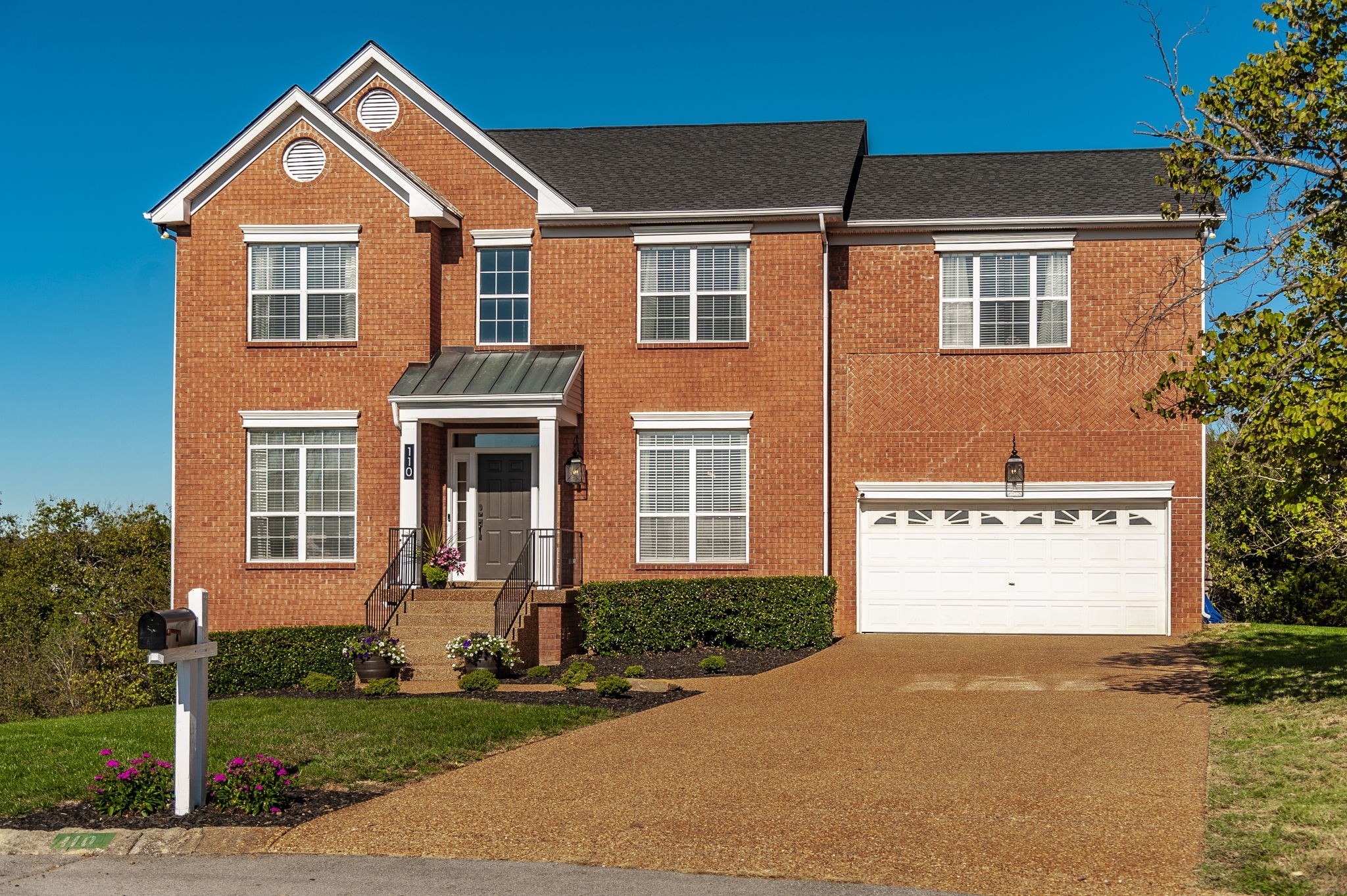 110 Yvonne Ct