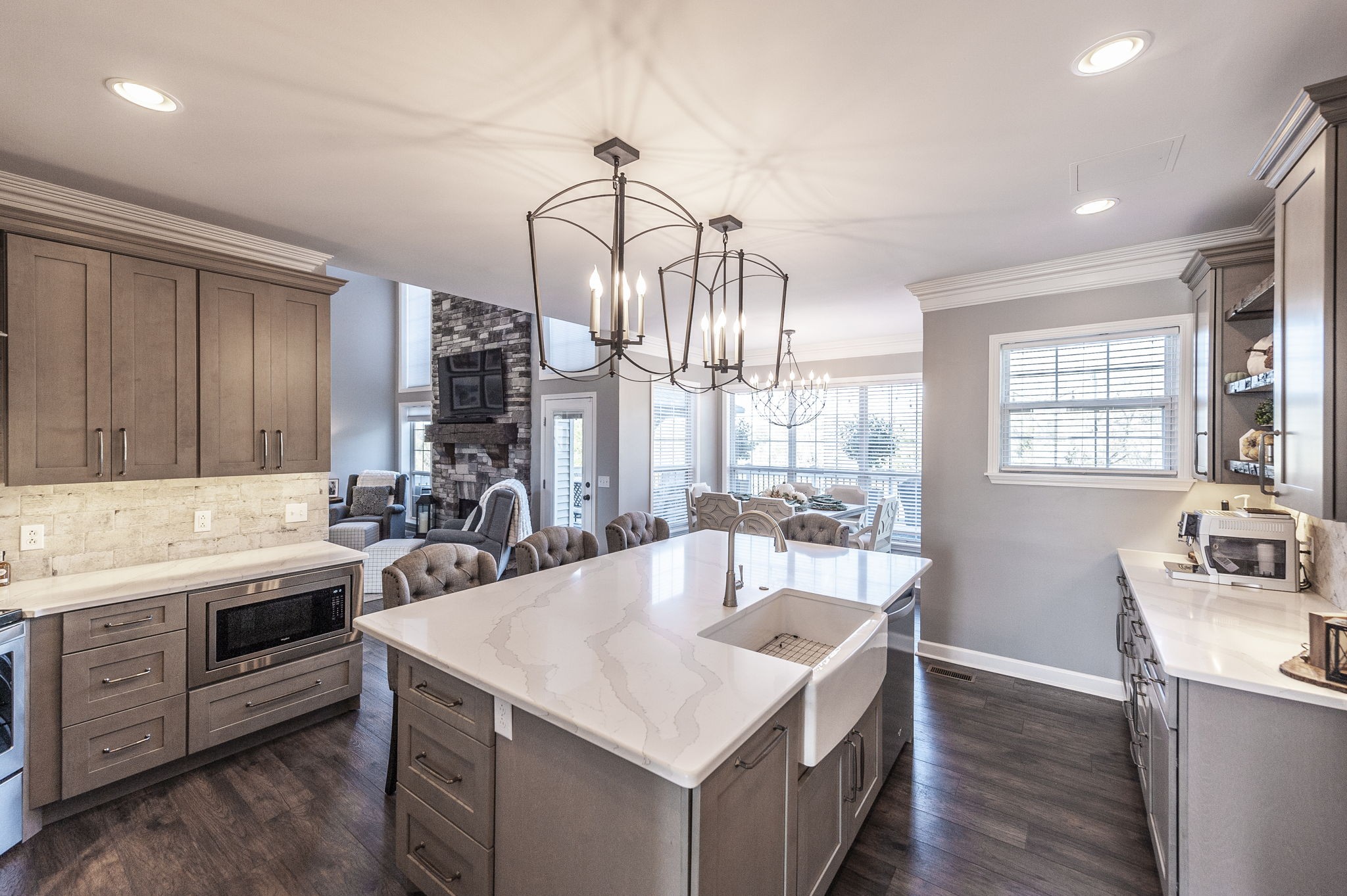 110 Yvonne Ct