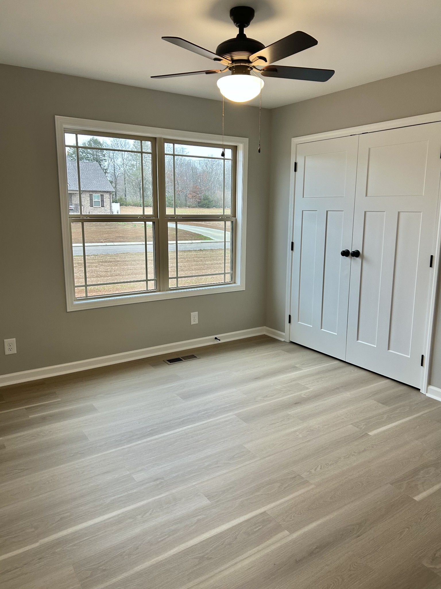 375 Randall Ln