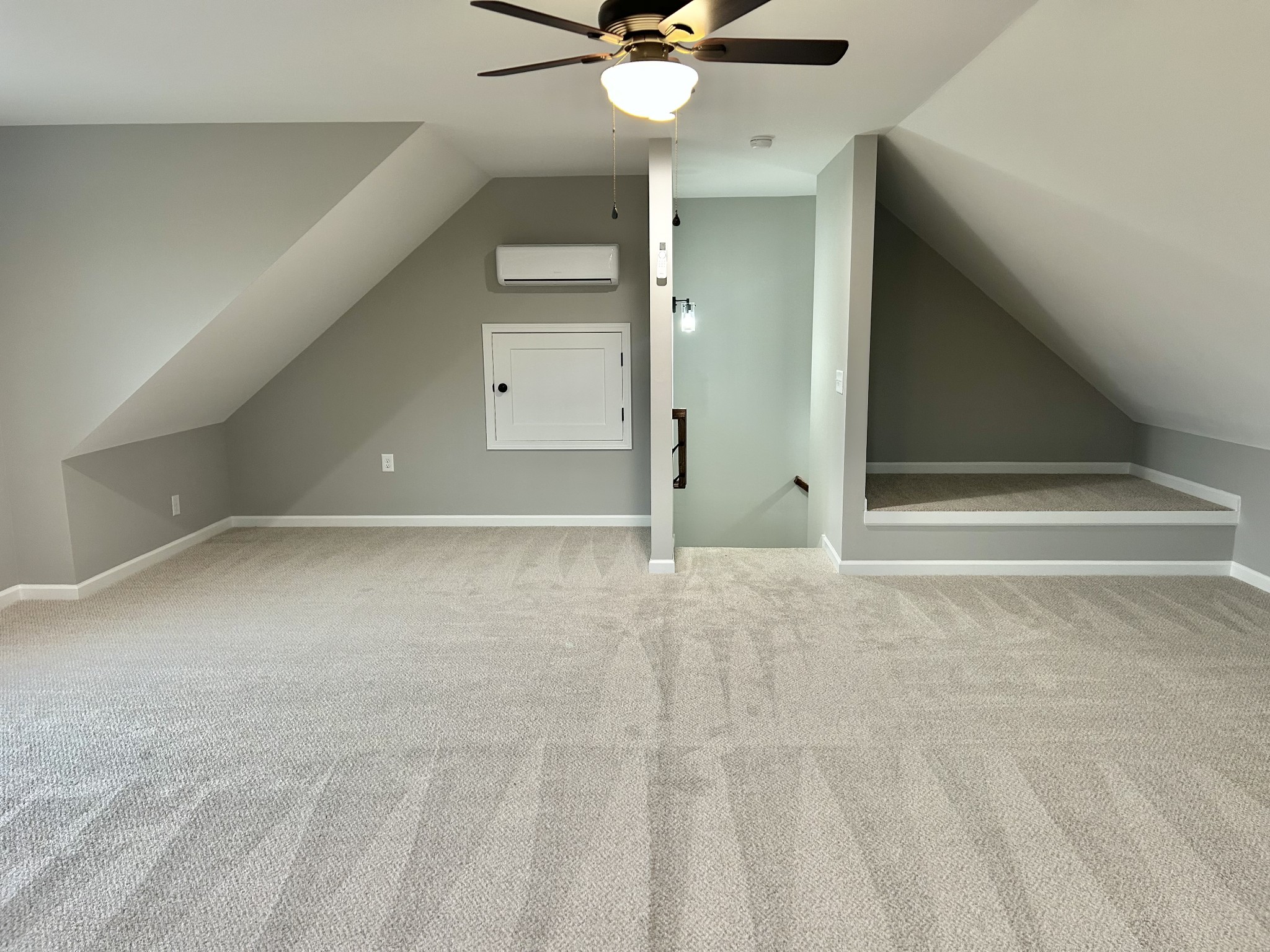 375 Randall Ln