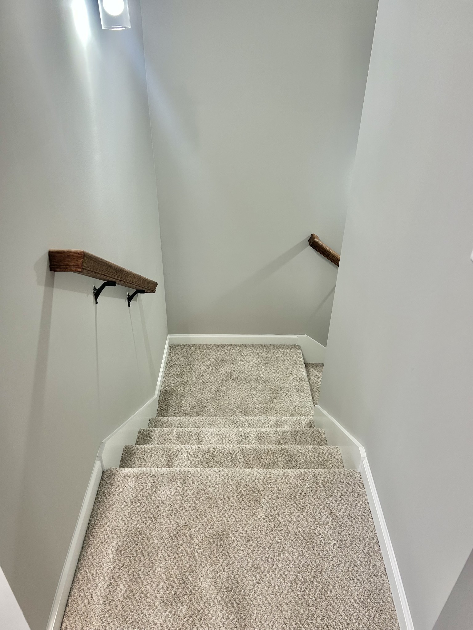 375 Randall Ln