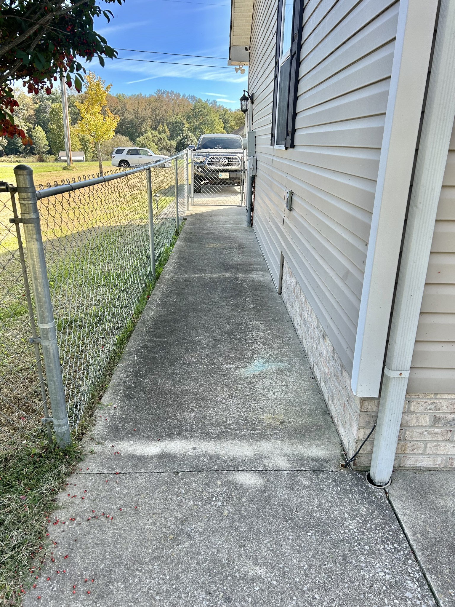 233 Jacoby Dr