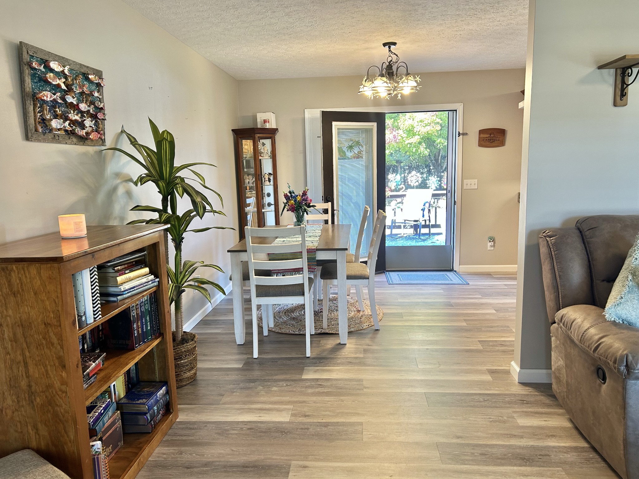 233 Jacoby Dr