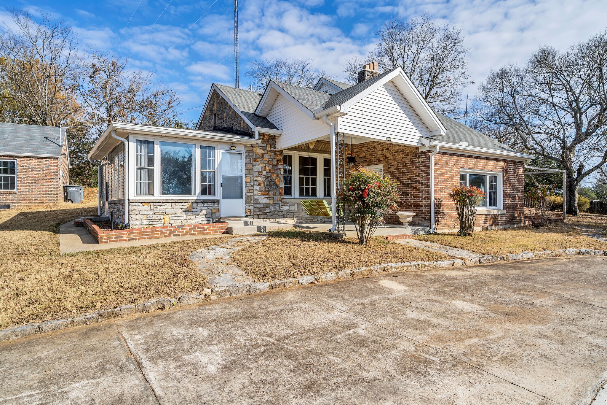 600 Cherokee Ave
