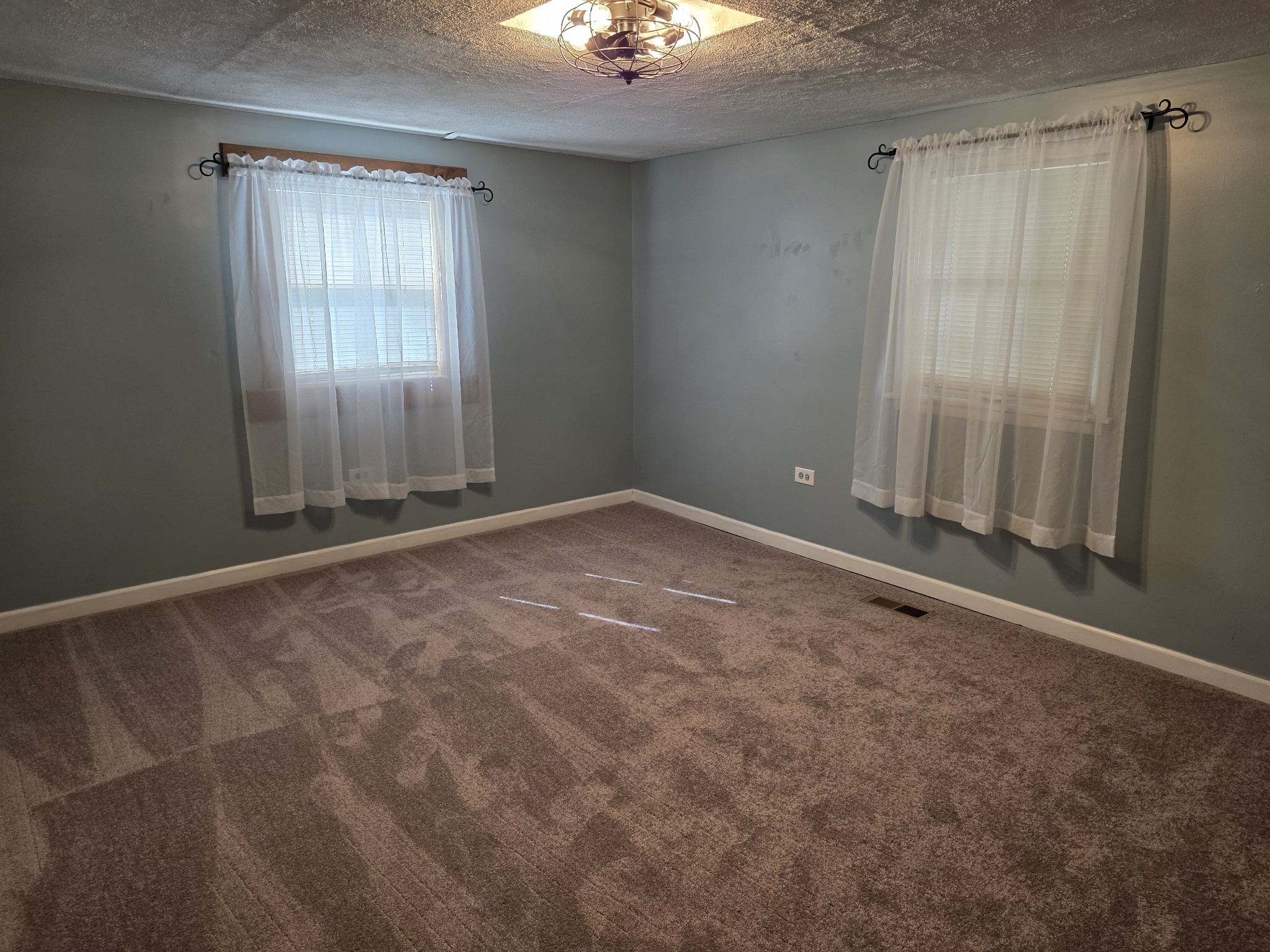 65 Anthony Mill Rd