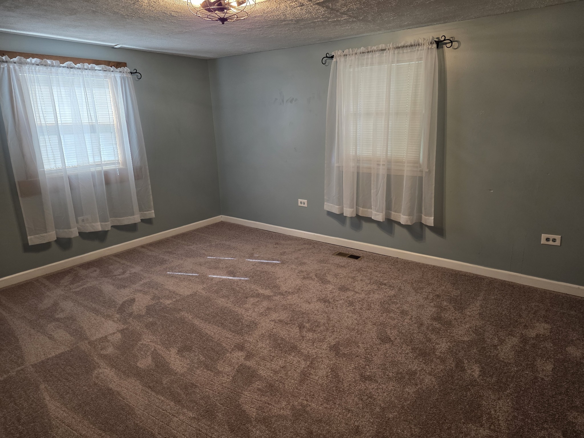 65 Anthony Mill Rd