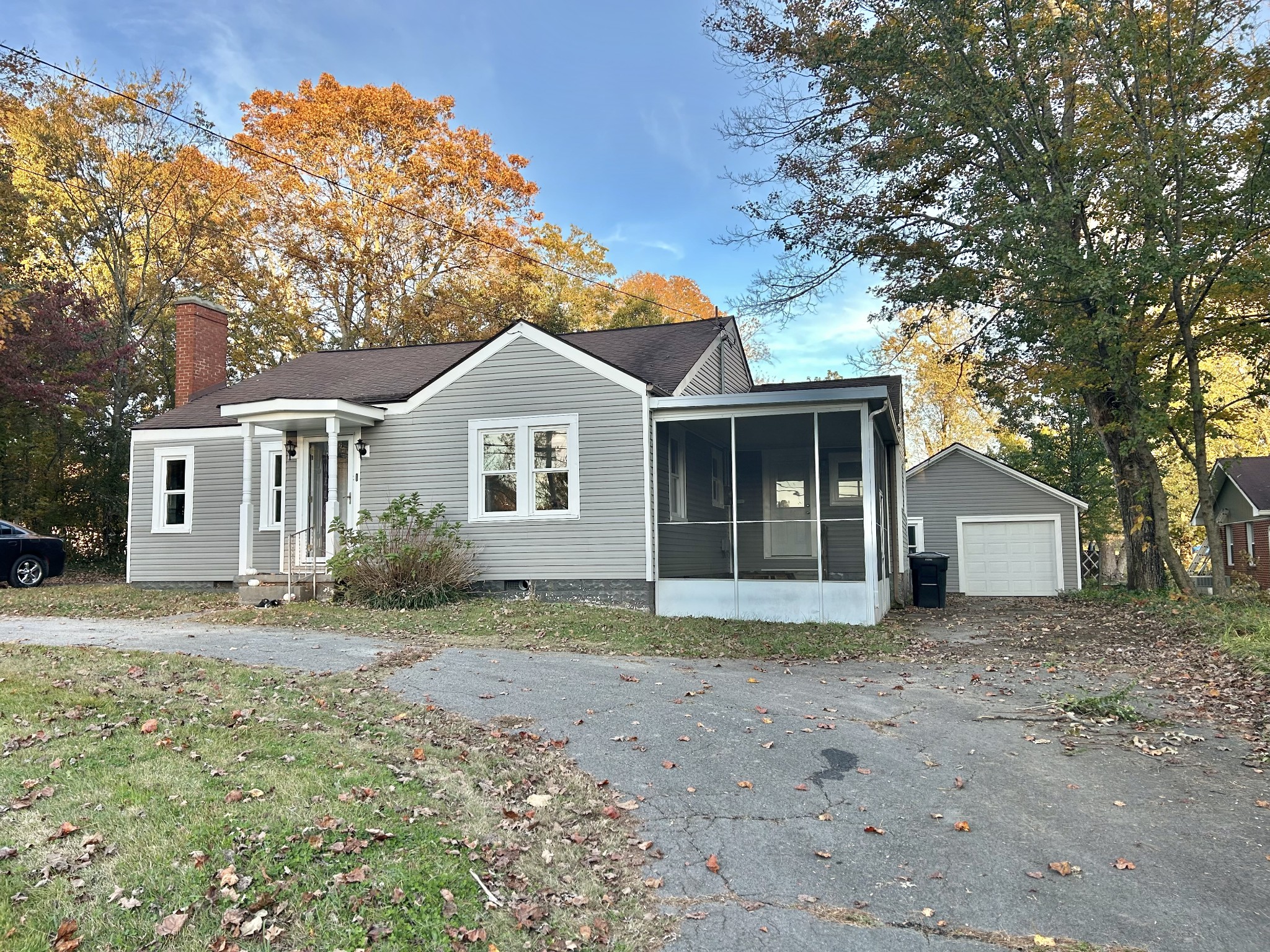 709 Westside Dr