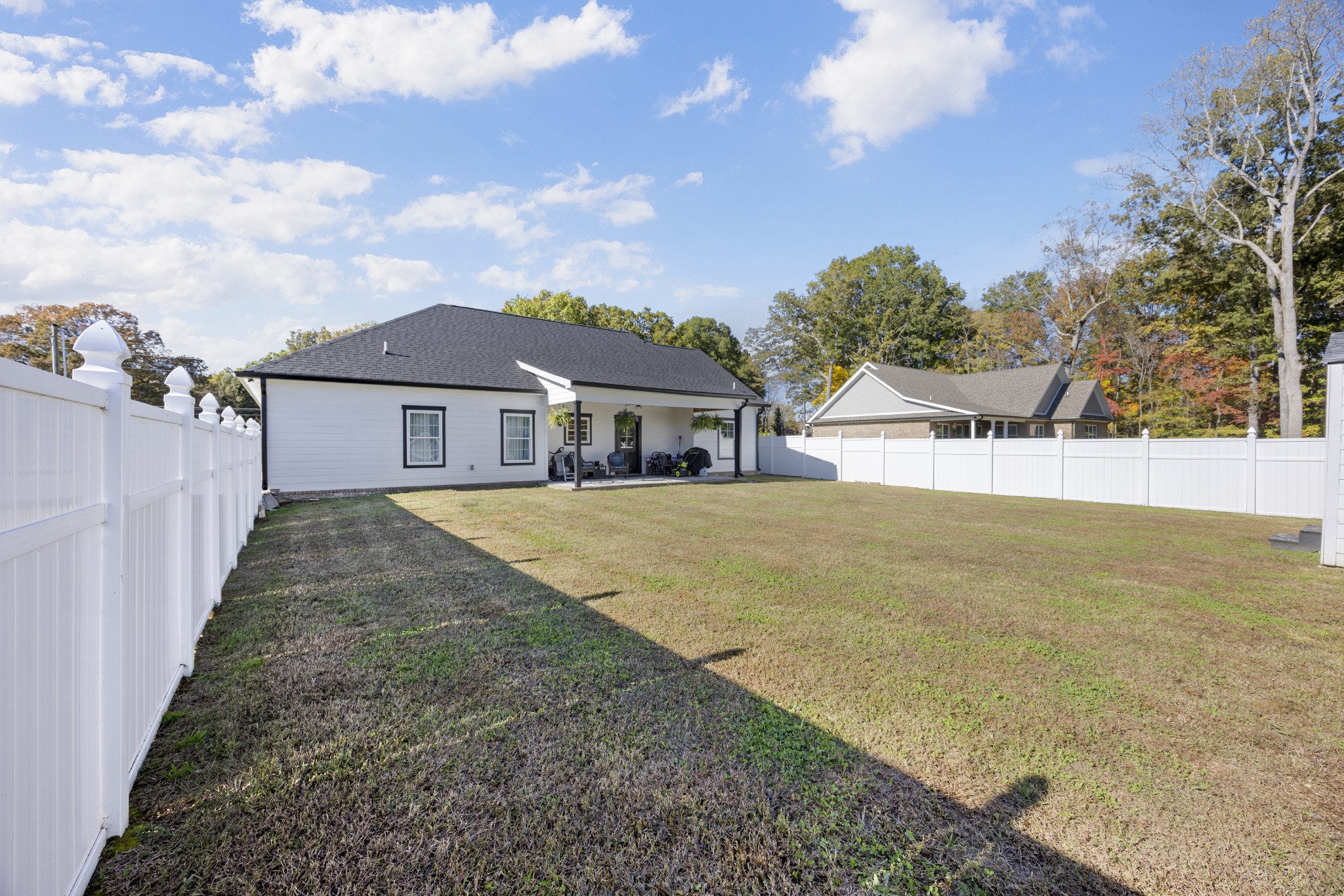 3575 Eastbrook Rd