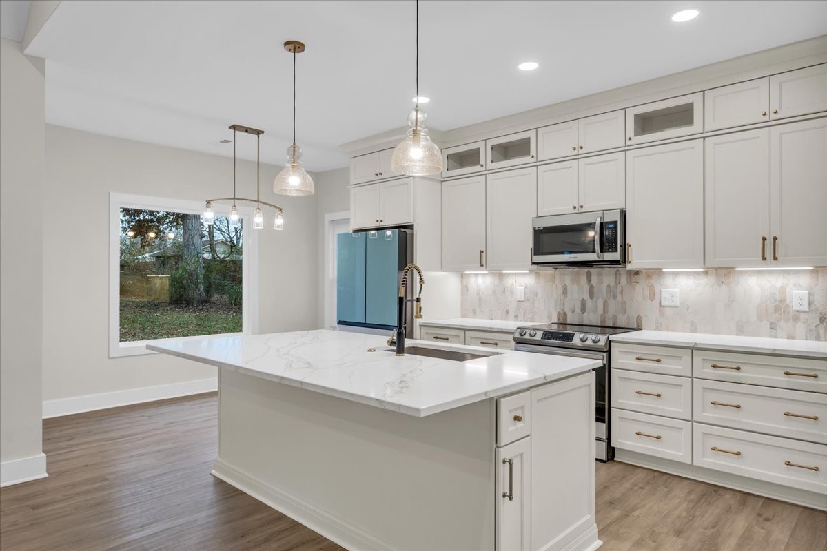 158 Dogwood Dr