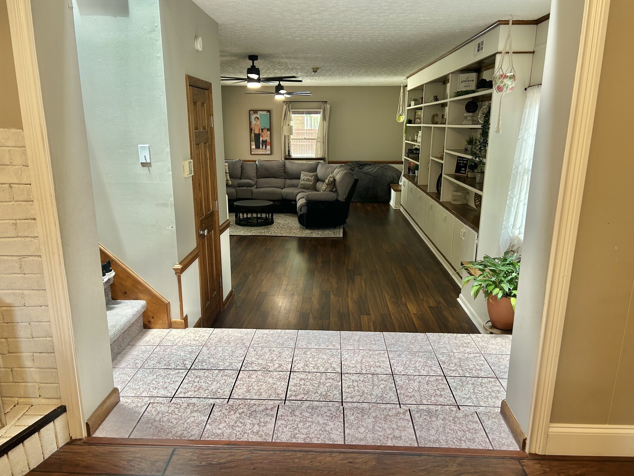 1212 Woodcrest Dr