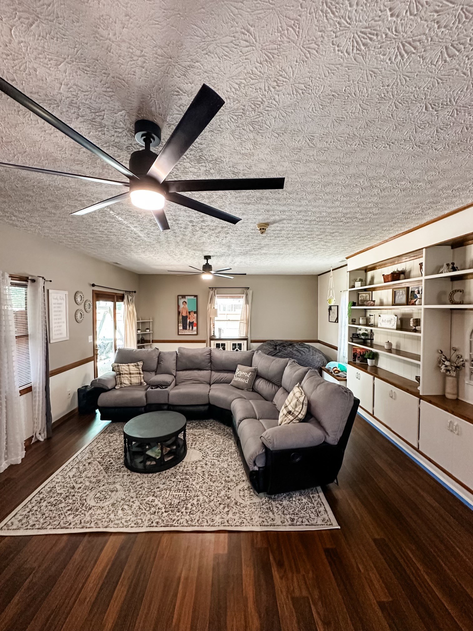1212 Woodcrest Dr