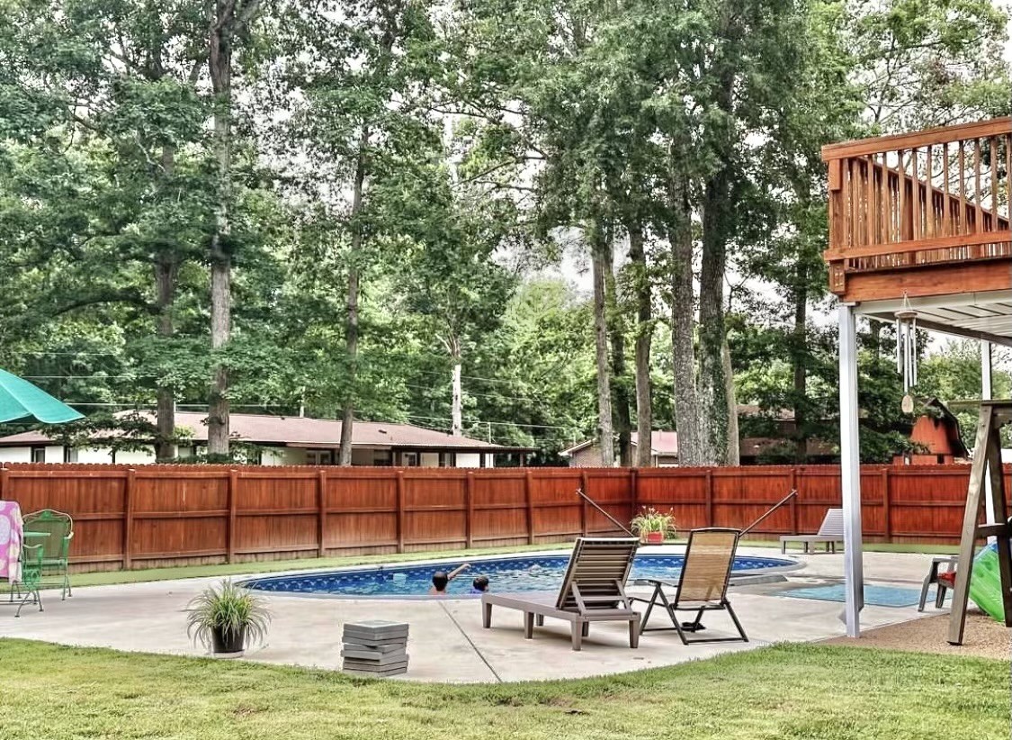 1212 Woodcrest Dr