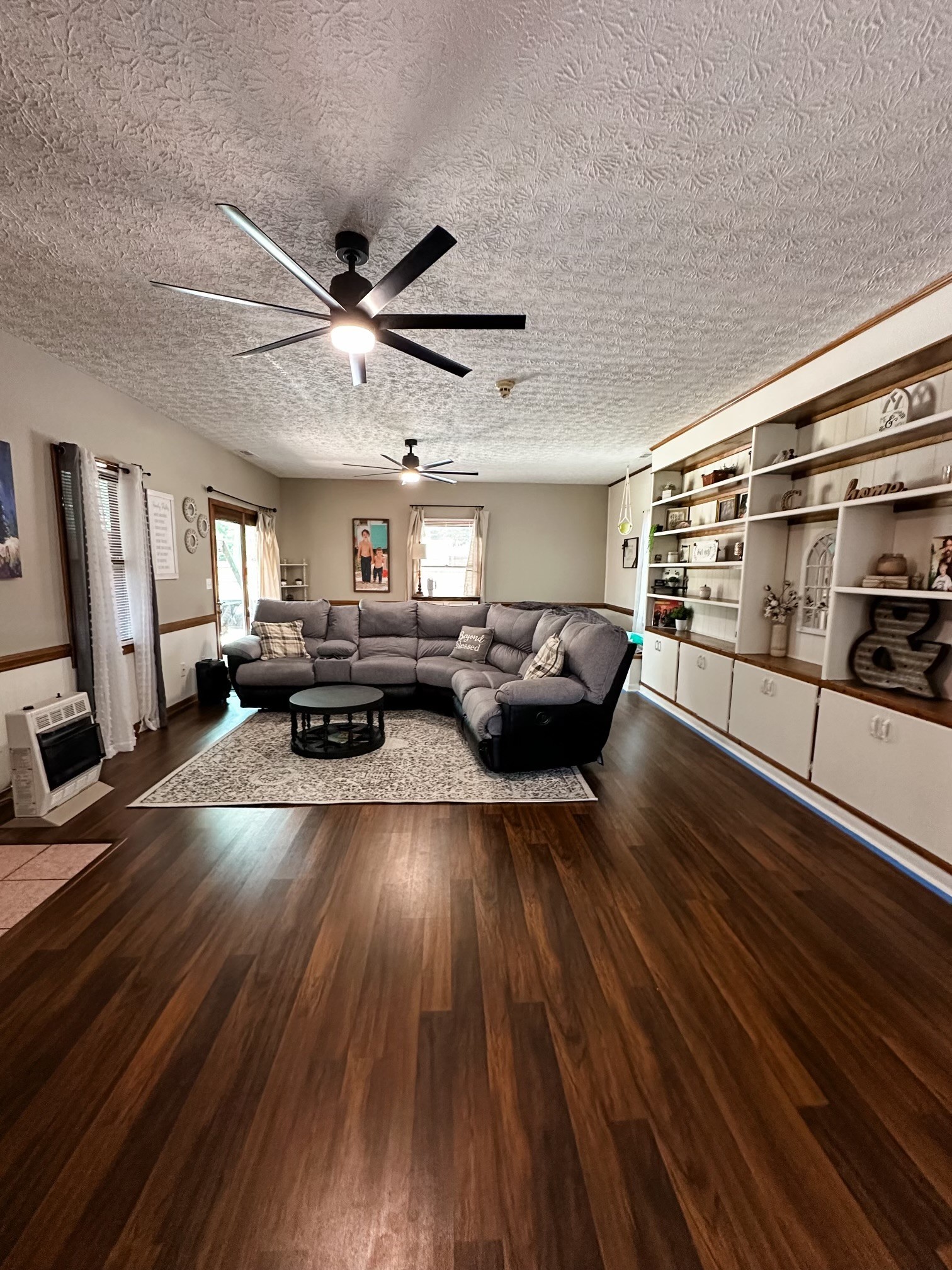 1212 Woodcrest Dr