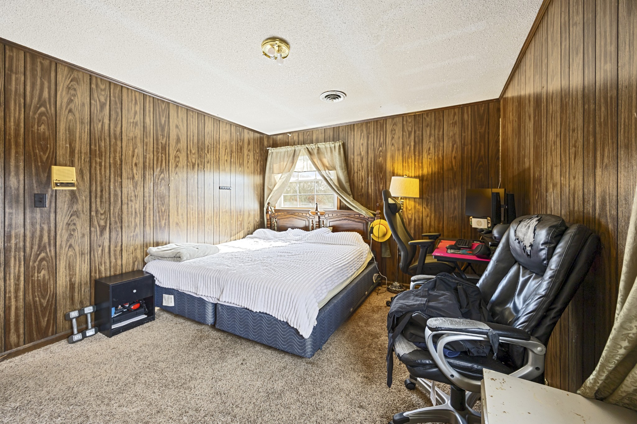 131 Freedom Ln