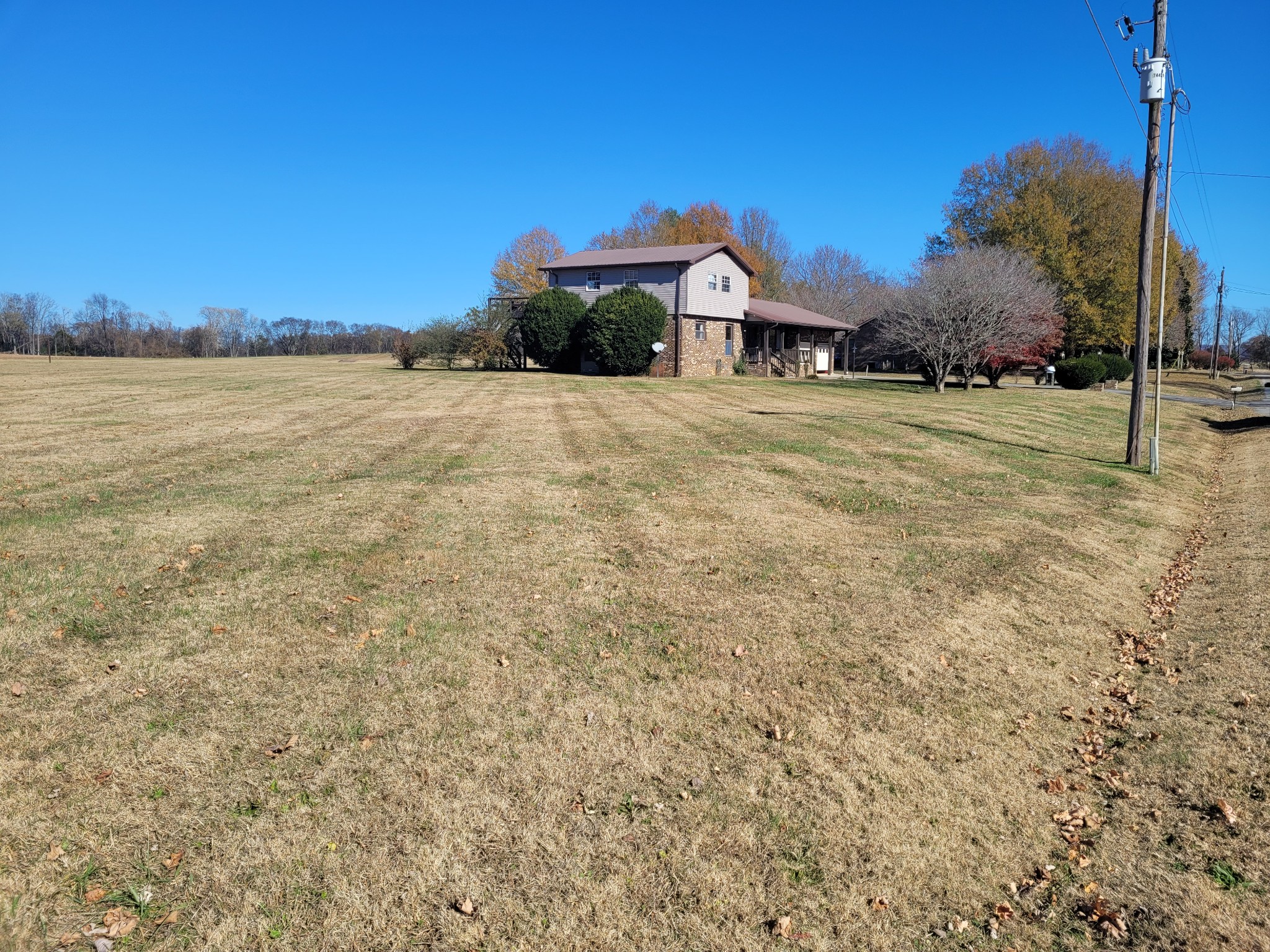 131 Freedom Ln