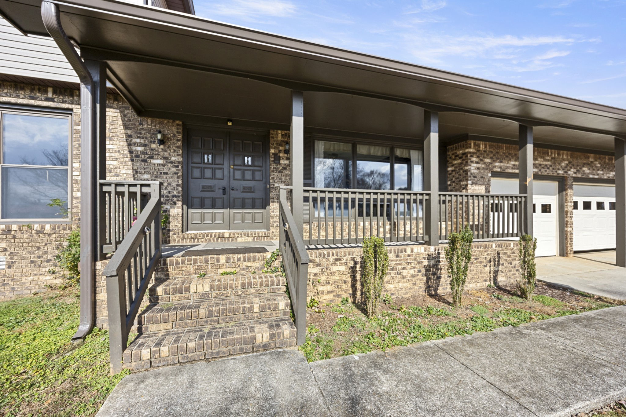 131 Freedom Ln