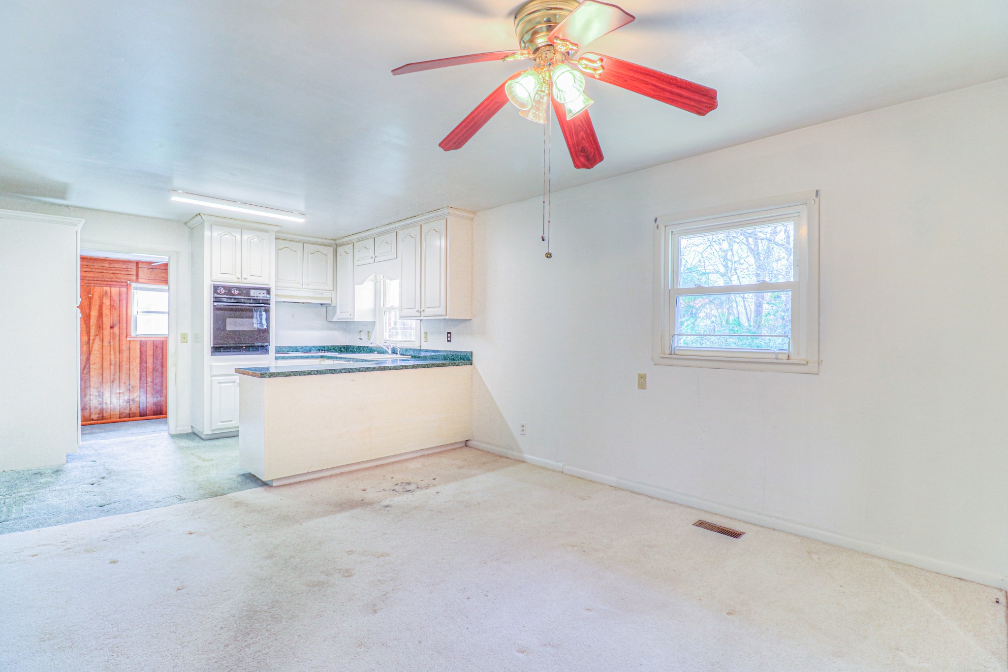 1409 Royal Trl