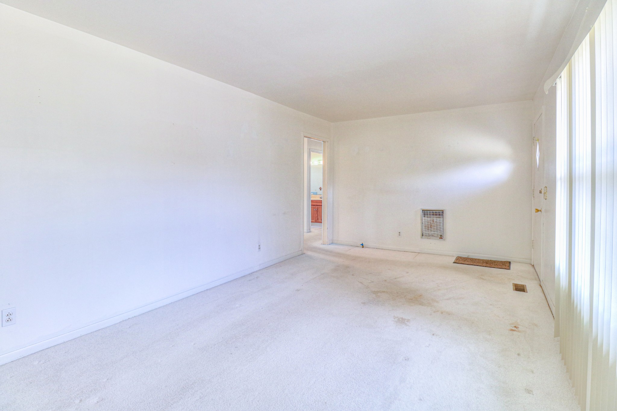 1409 Royal Trl