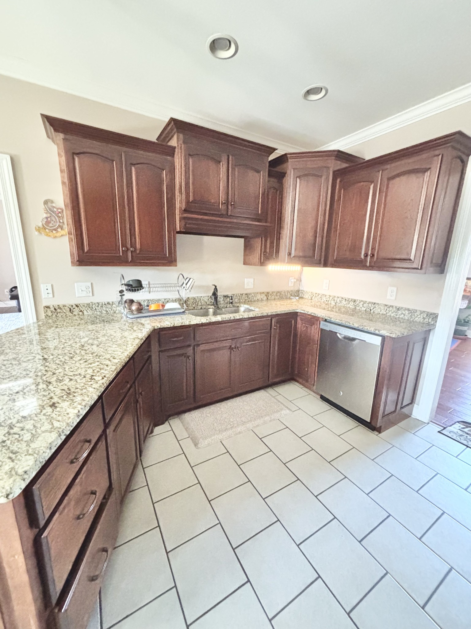 244 Lexington Cir