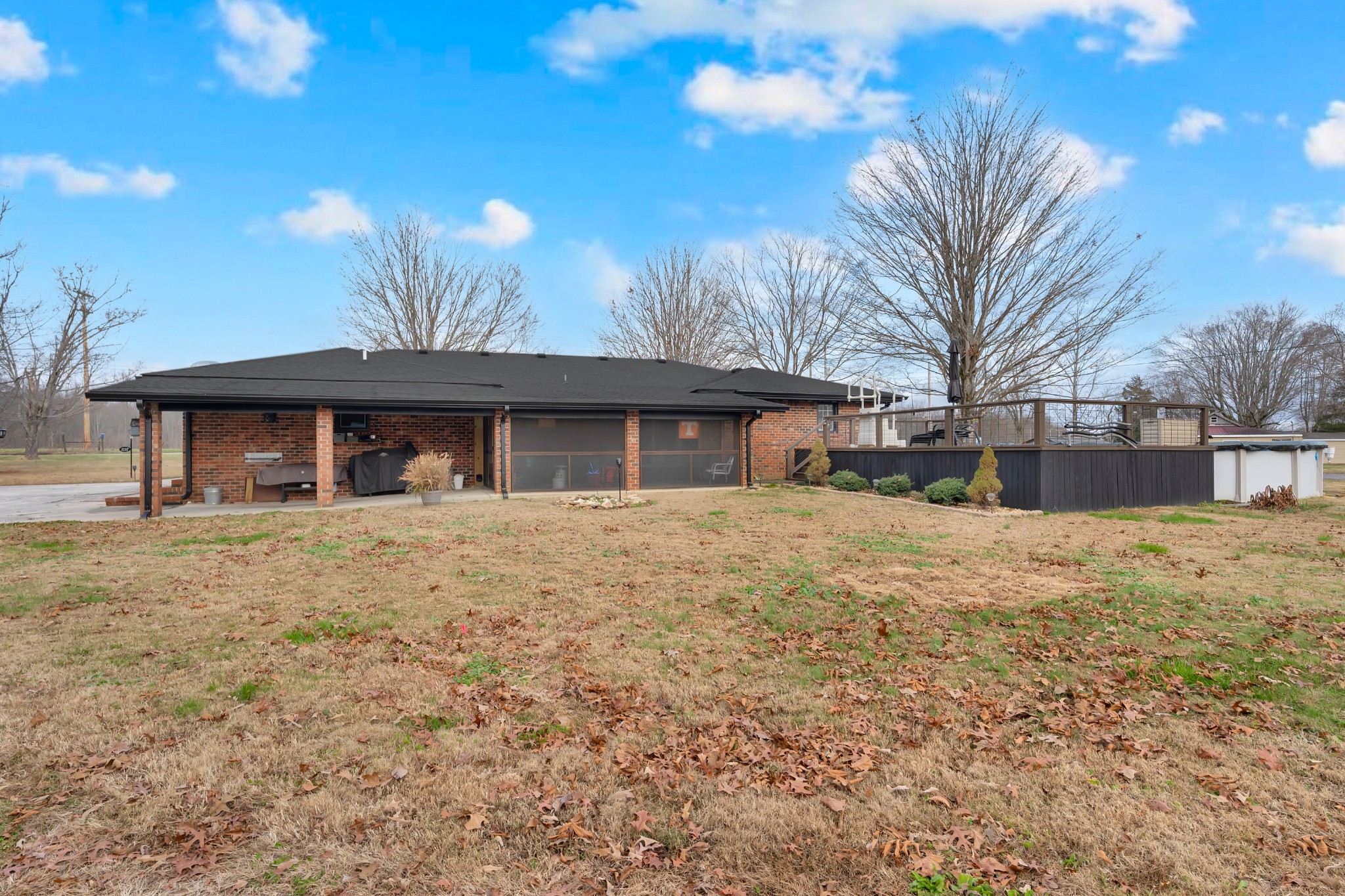 3197 Matts Hollow Rd