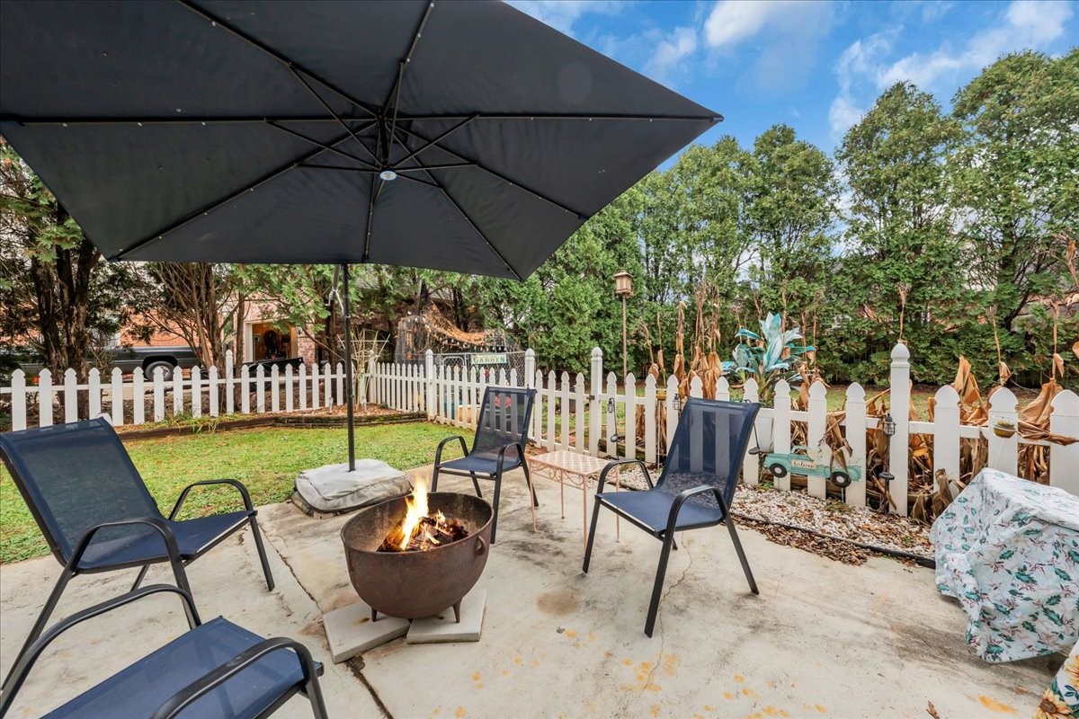 1823 Bridget Dr