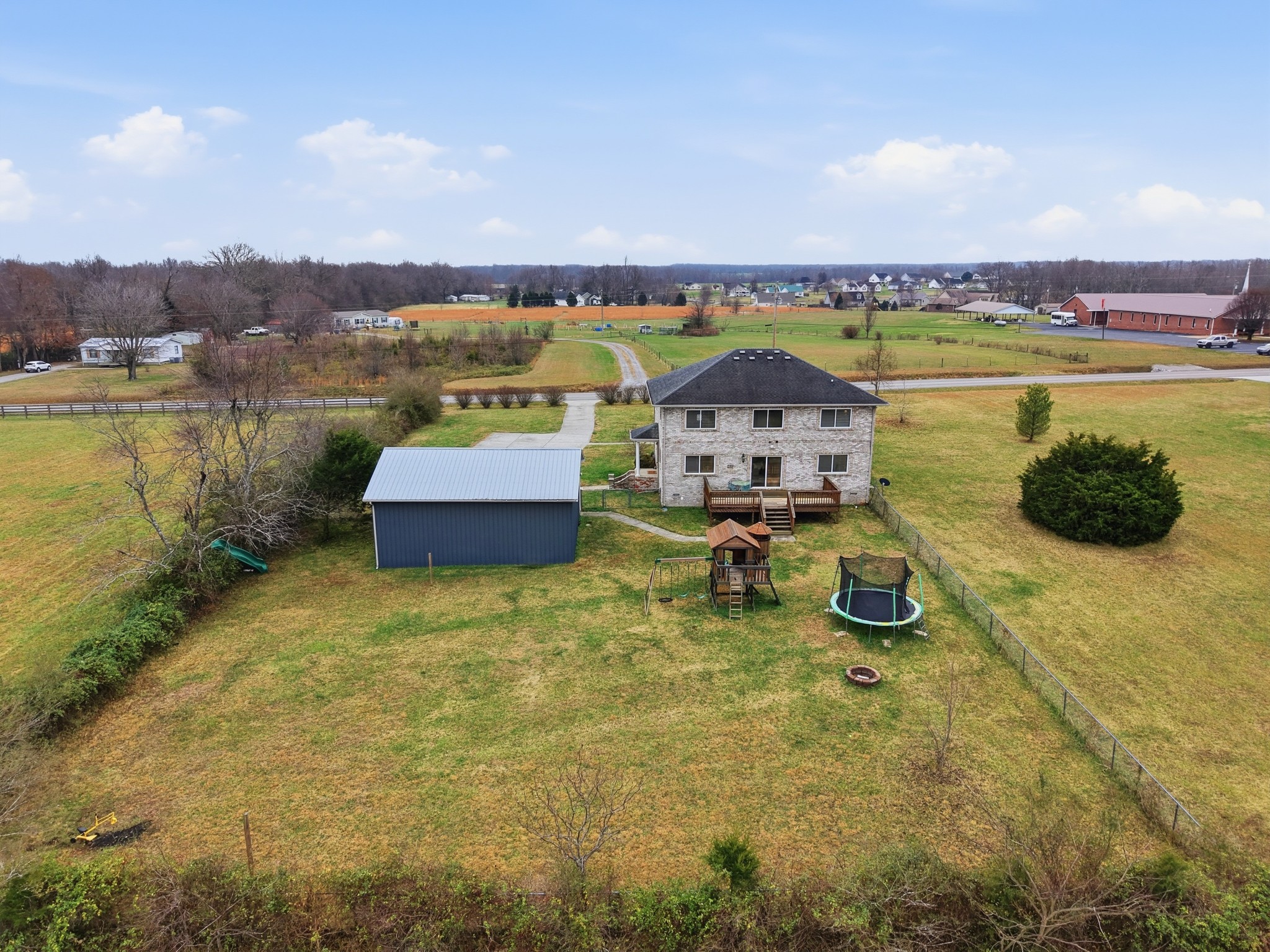 558 Ferrells Loop Rd