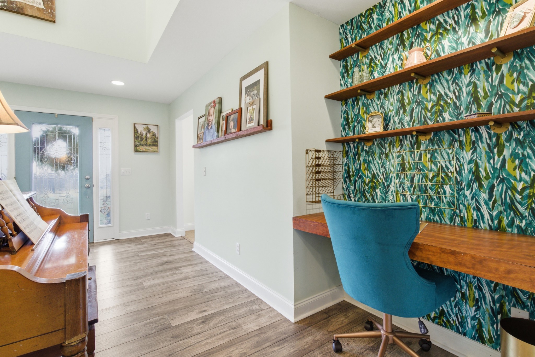 558 Ferrells Loop Rd