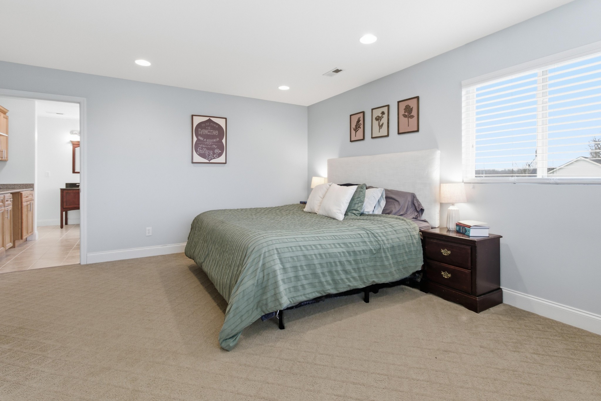558 Ferrells Loop Rd