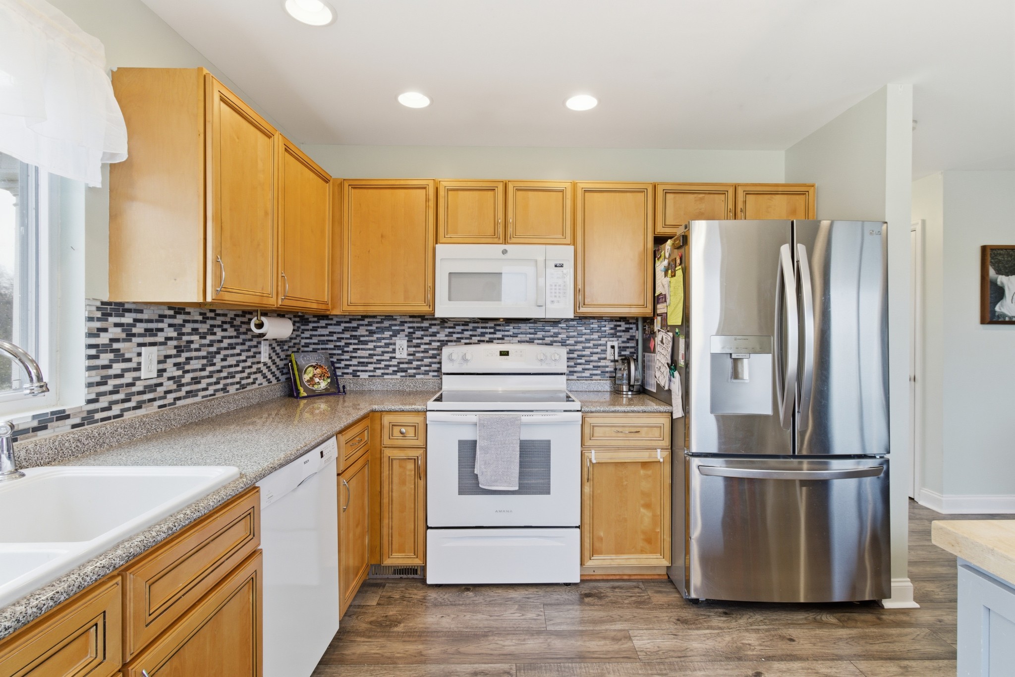 558 Ferrells Loop Rd
