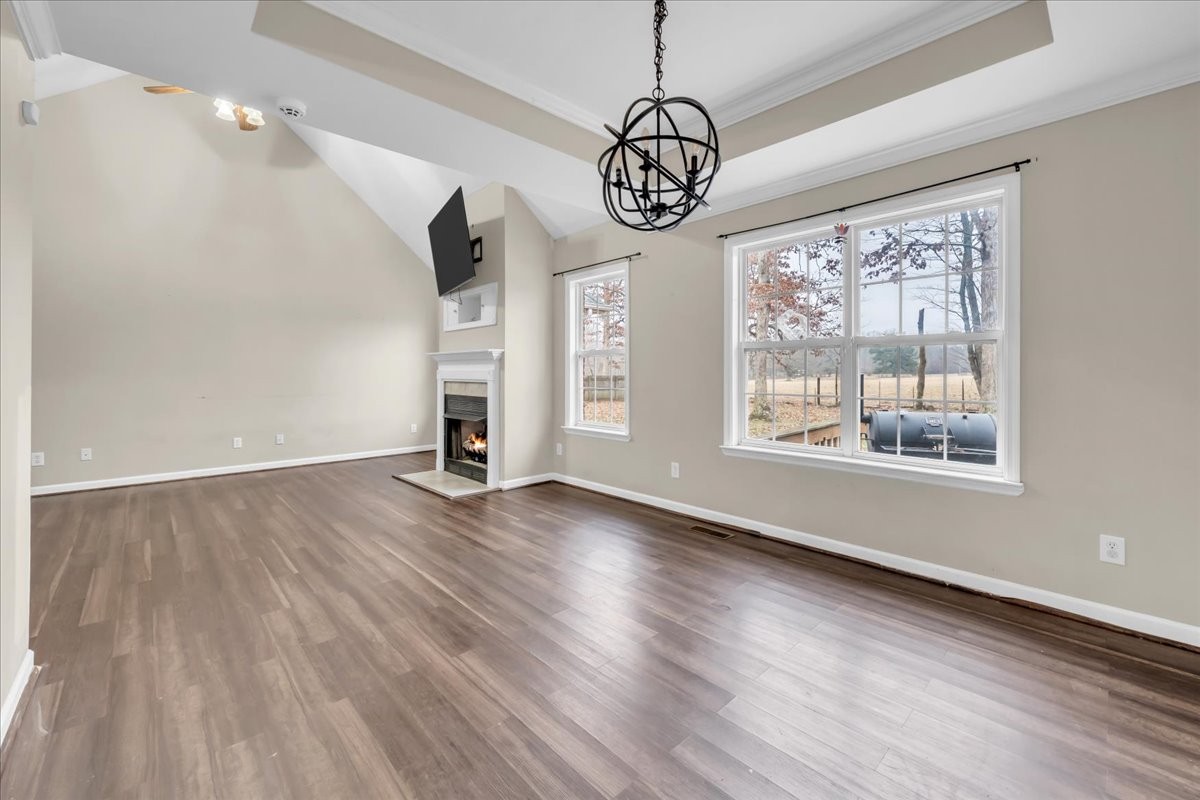 306 Blackberry Ln