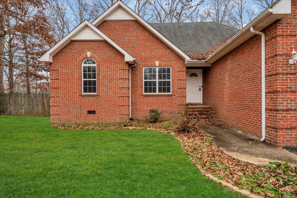 306 Blackberry Ln