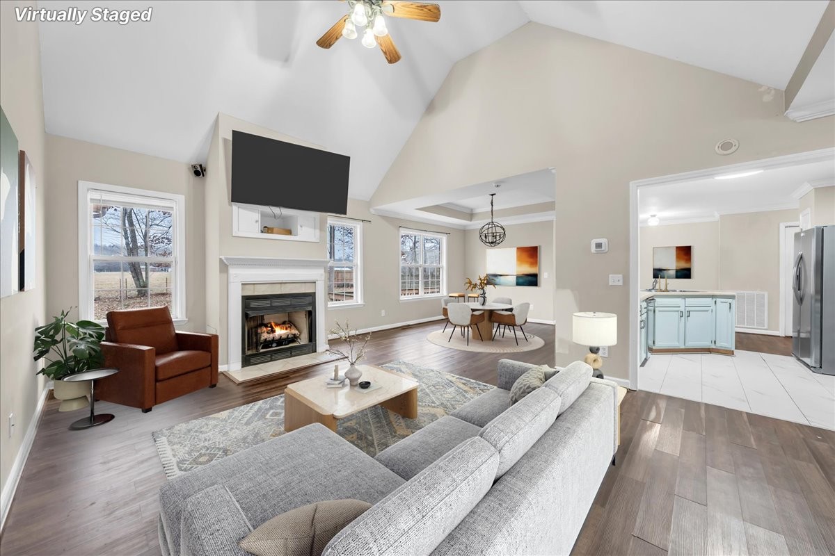 306 Blackberry Ln