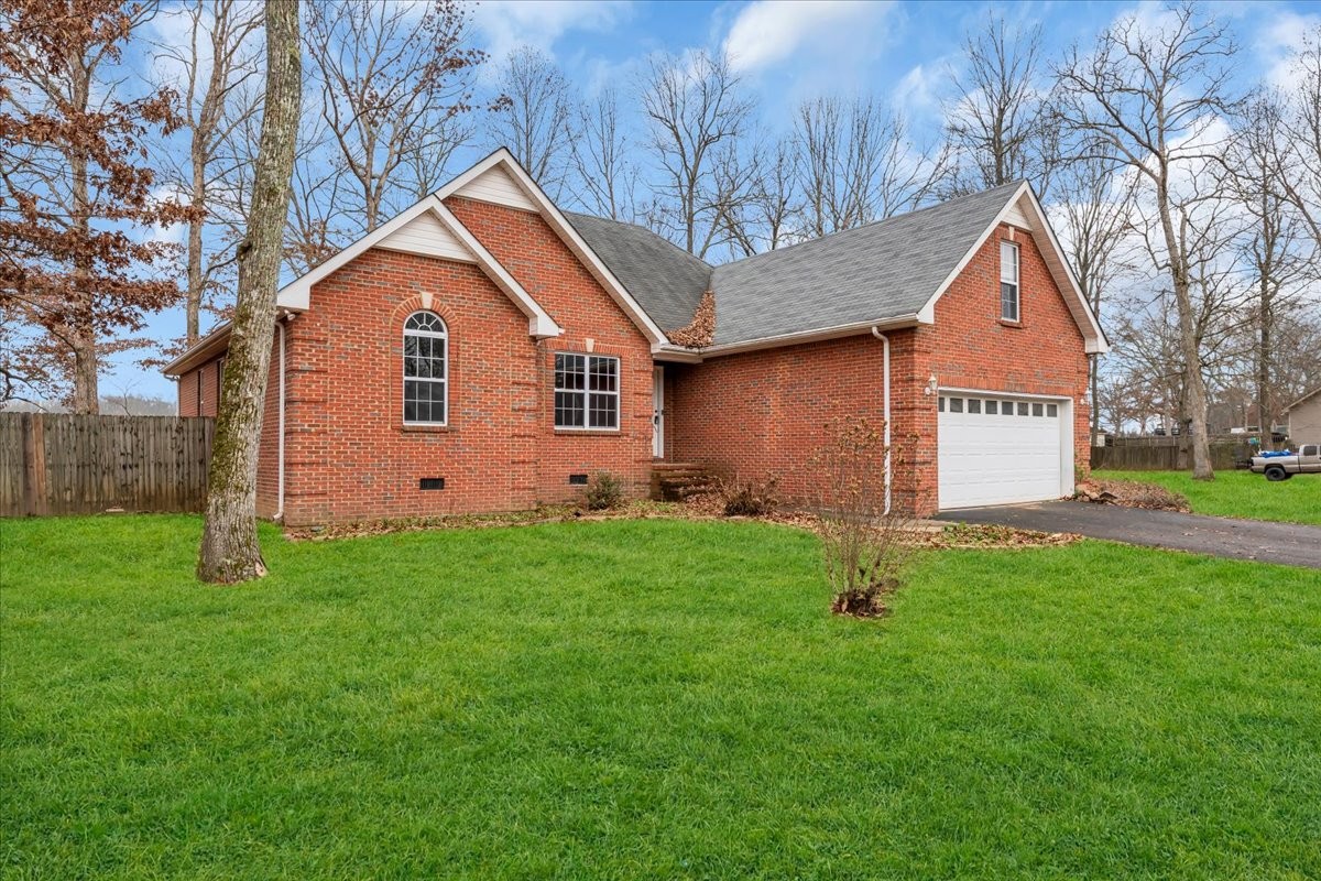 306 Blackberry Ln