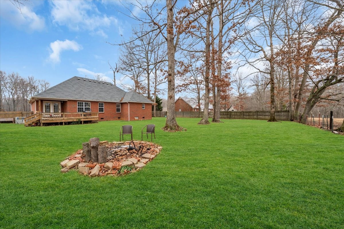 306 Blackberry Ln