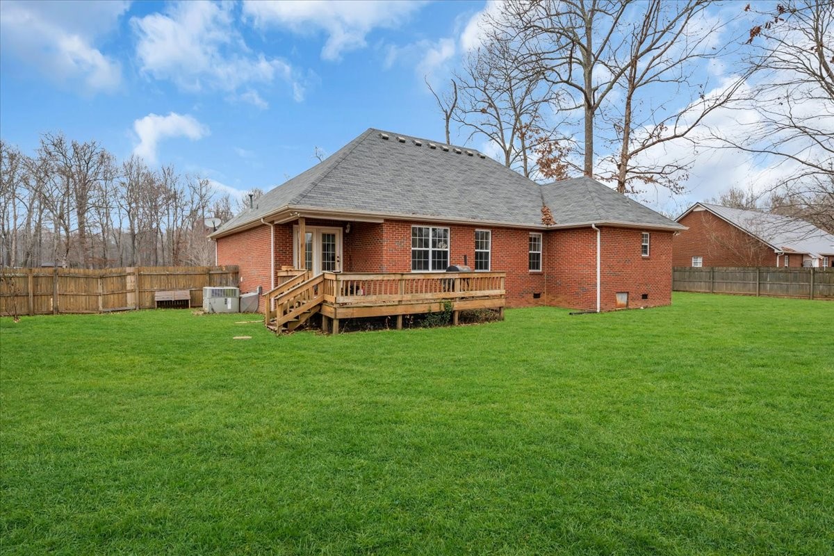 306 Blackberry Ln