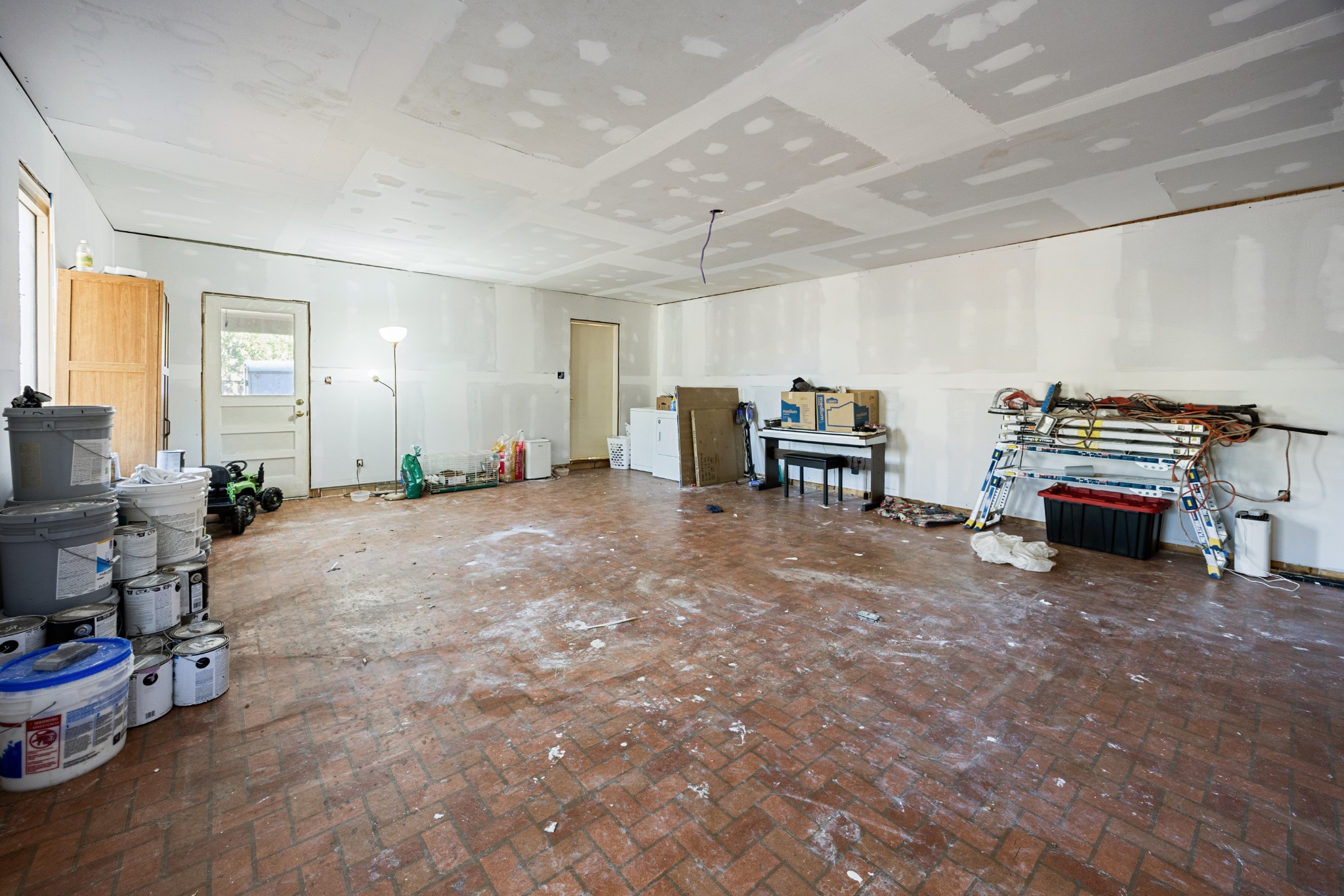 303 Jackson Cir