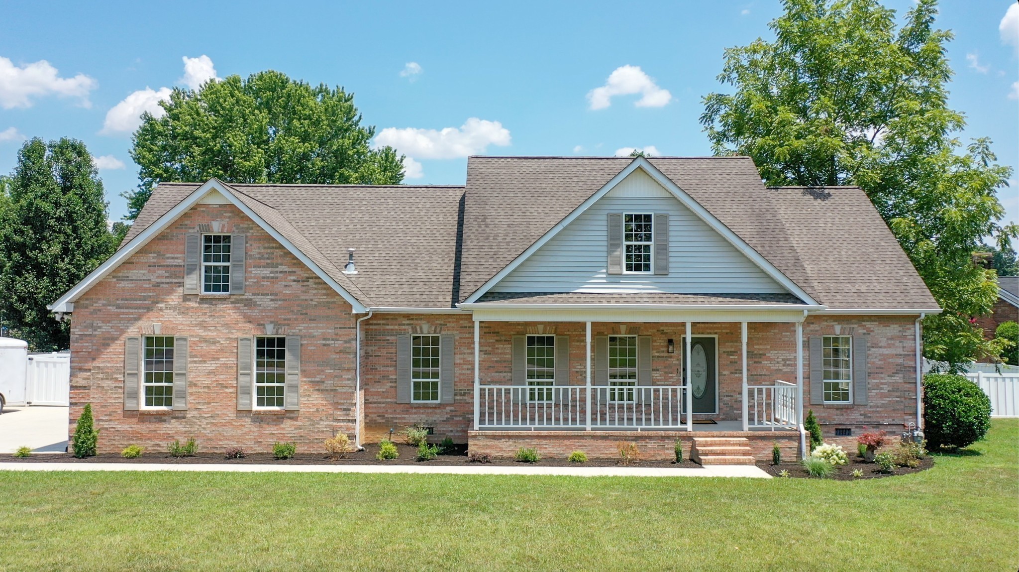 203 Huntington Pl