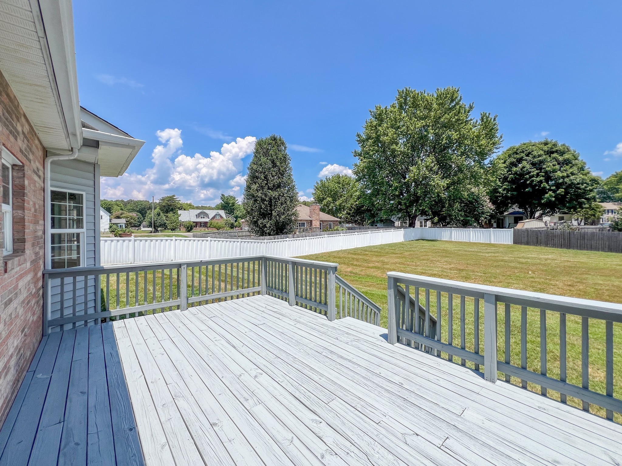 203 Huntington Pl